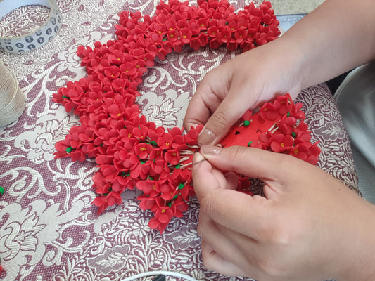 Making the Kahoa