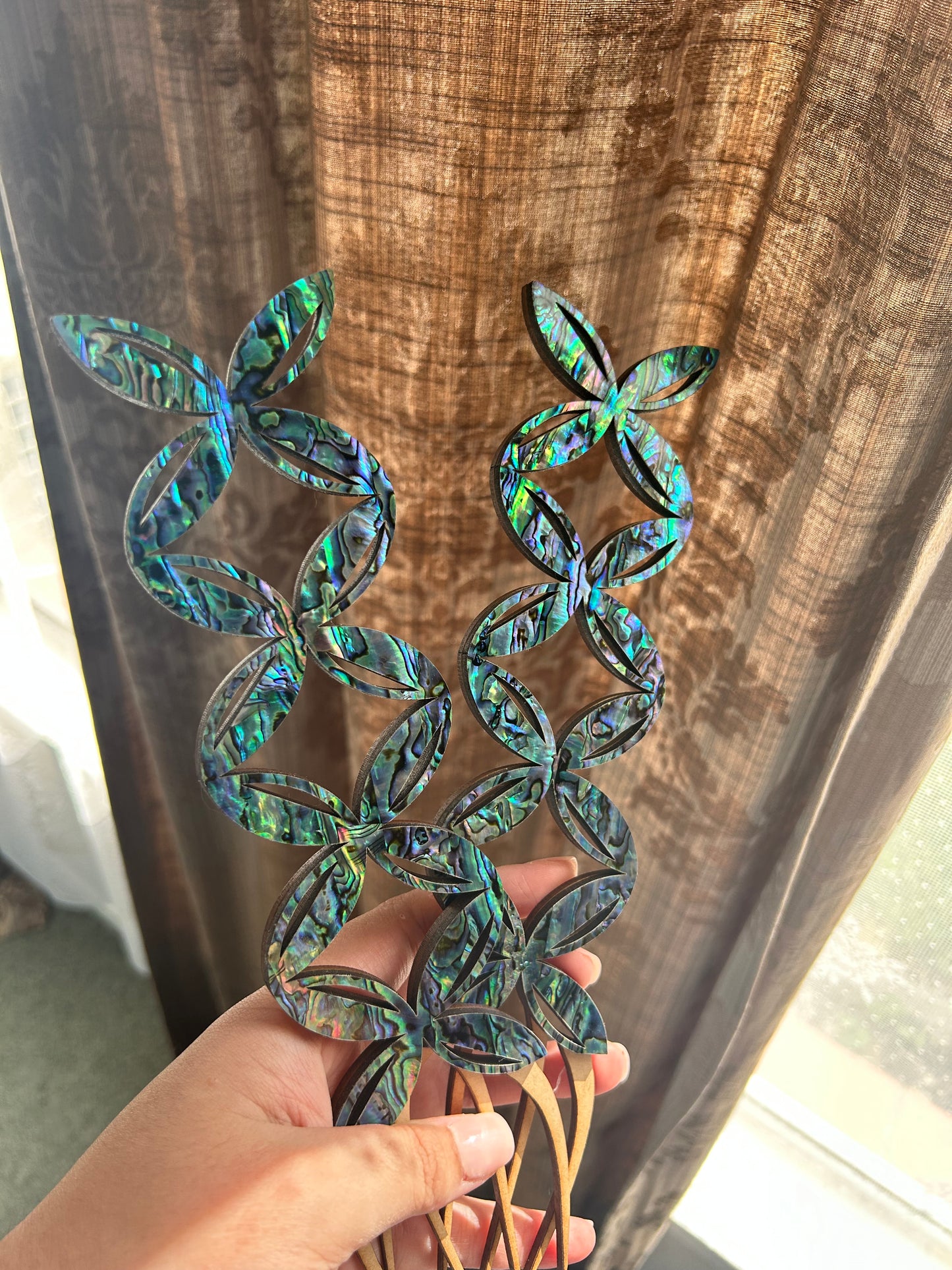 Paua shell tekiteki/comb