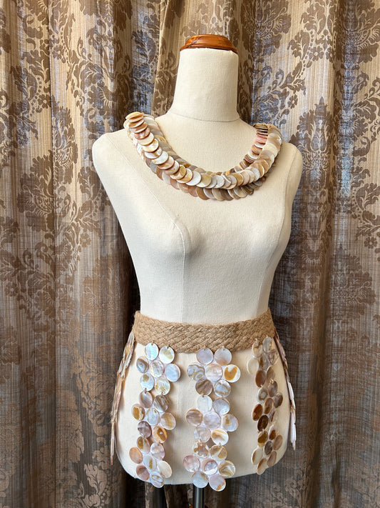 Mother of pearl set