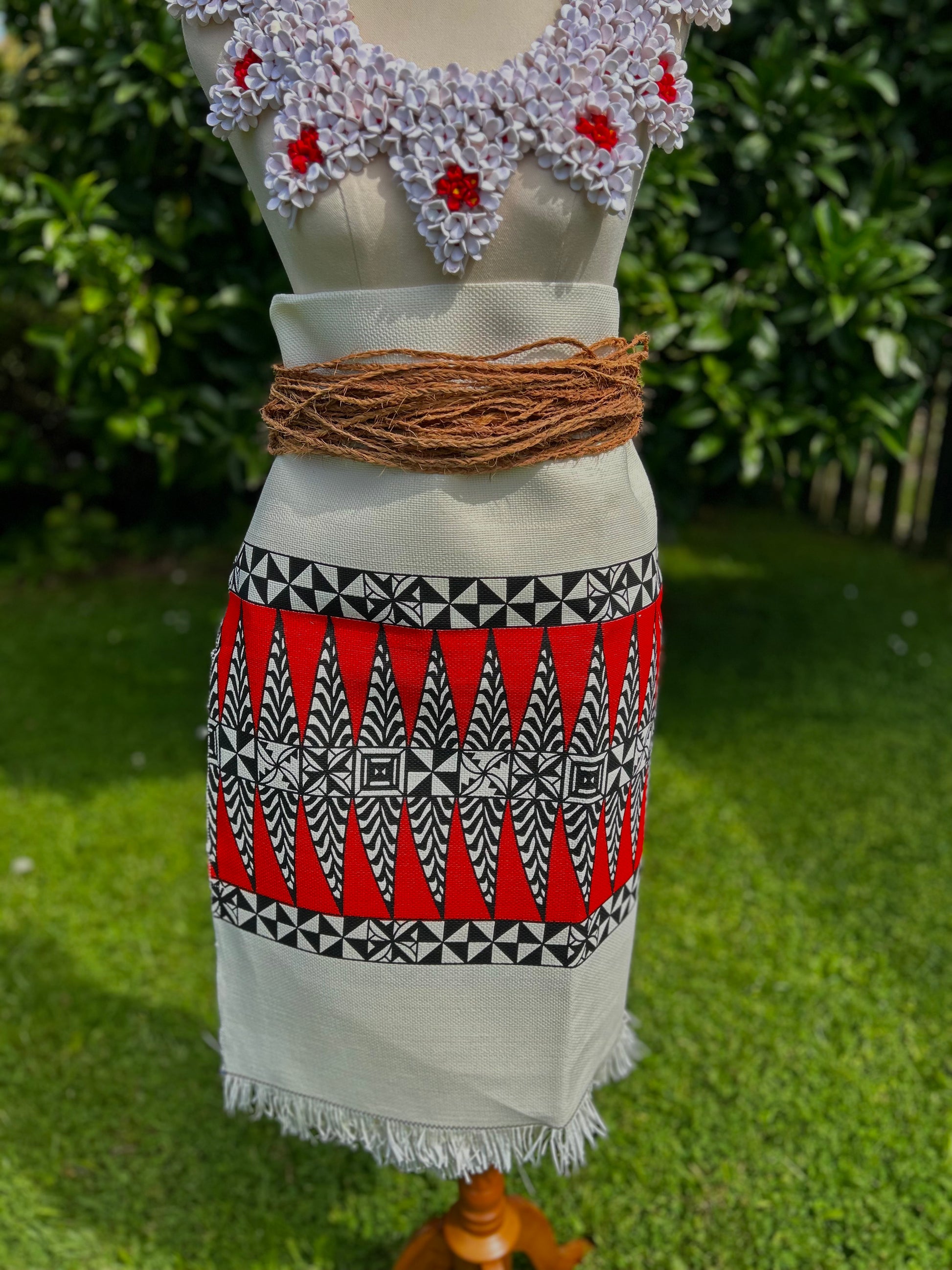 Tongan Kupesi Ta’ovala – Heilala Creations