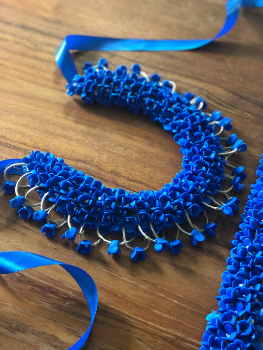 Royal blue necklace with dangles